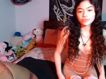girl Stripxhat - Live Lesbian, Teen, Mature Sex Webcam with skii_yee