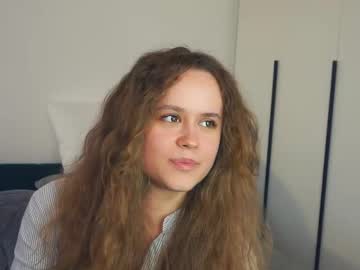 girl Stripxhat - Live Lesbian, Teen, Mature Sex Webcam with kendraedger