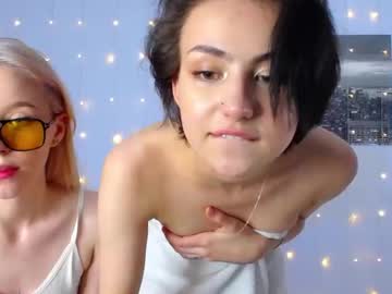 couple Stripxhat - Live Lesbian, Teen, Mature Sex Webcam with kayla_bennet