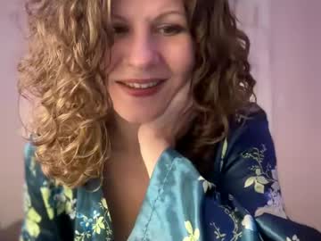 girl Stripxhat - Live Lesbian, Teen, Mature Sex Webcam with leahsparkles