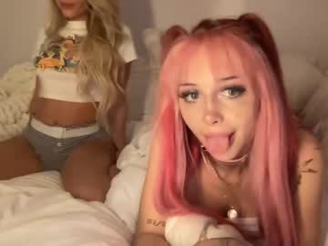 girl Stripxhat - Live Lesbian, Teen, Mature Sex Webcam with pixelpuppi