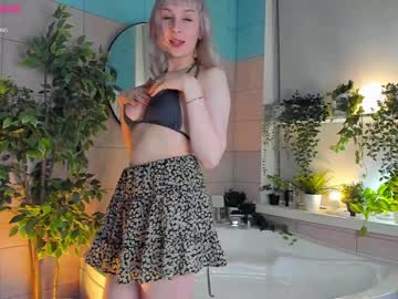 girl Stripxhat - Live Lesbian, Teen, Mature Sex Webcam with sillylu