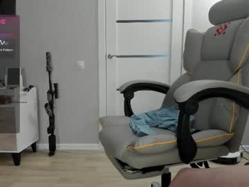 couple Stripxhat - Live Lesbian, Teen, Mature Sex Webcam with wwow_meow