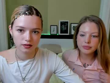 couple Stripxhat - Live Lesbian, Teen, Mature Sex Webcam with alise_beautiful