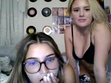 girl Stripxhat - Live Lesbian, Teen, Mature Sex Webcam with amandacutler